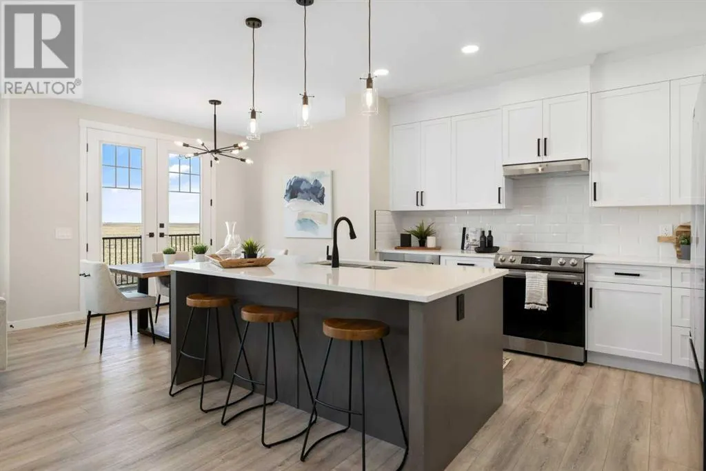 390 Kinniburgh Loop