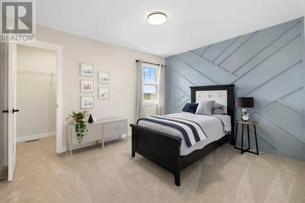 390 Kinniburgh Loop