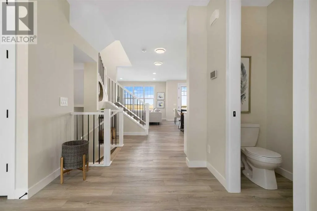 390 Kinniburgh Loop