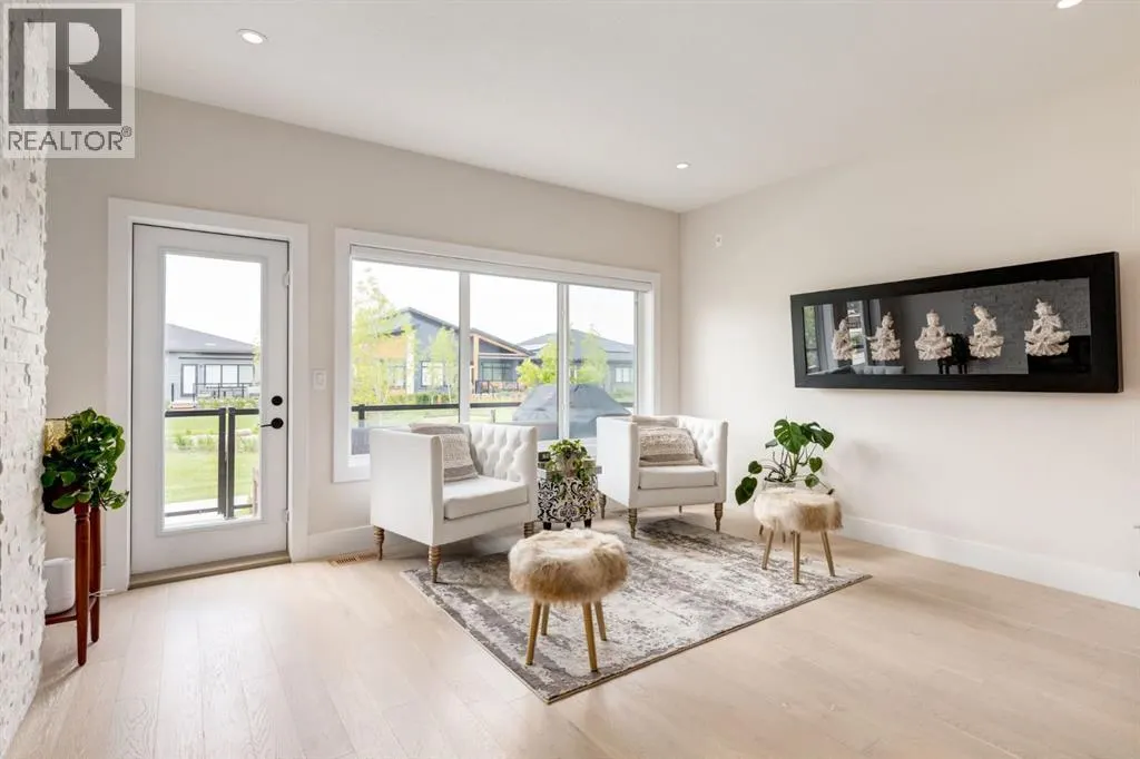 213 Marina Cove SE