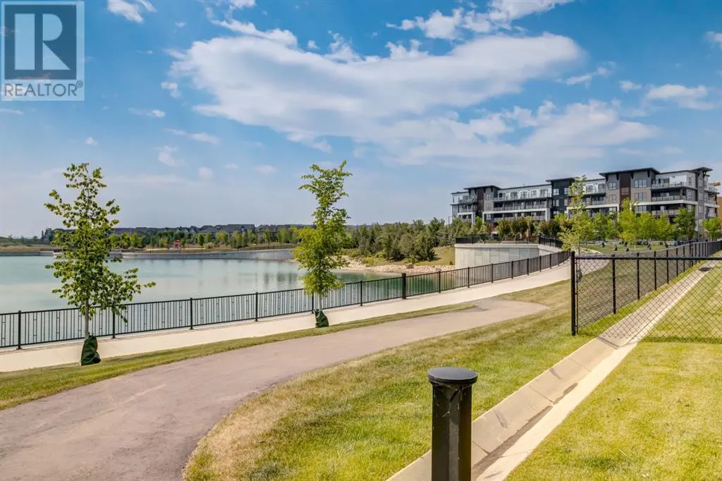 213 Marina Cove SE