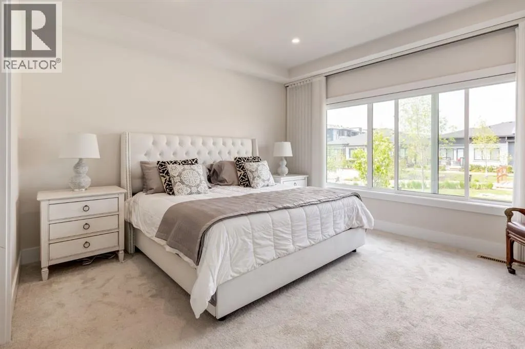 213 Marina Cove SE