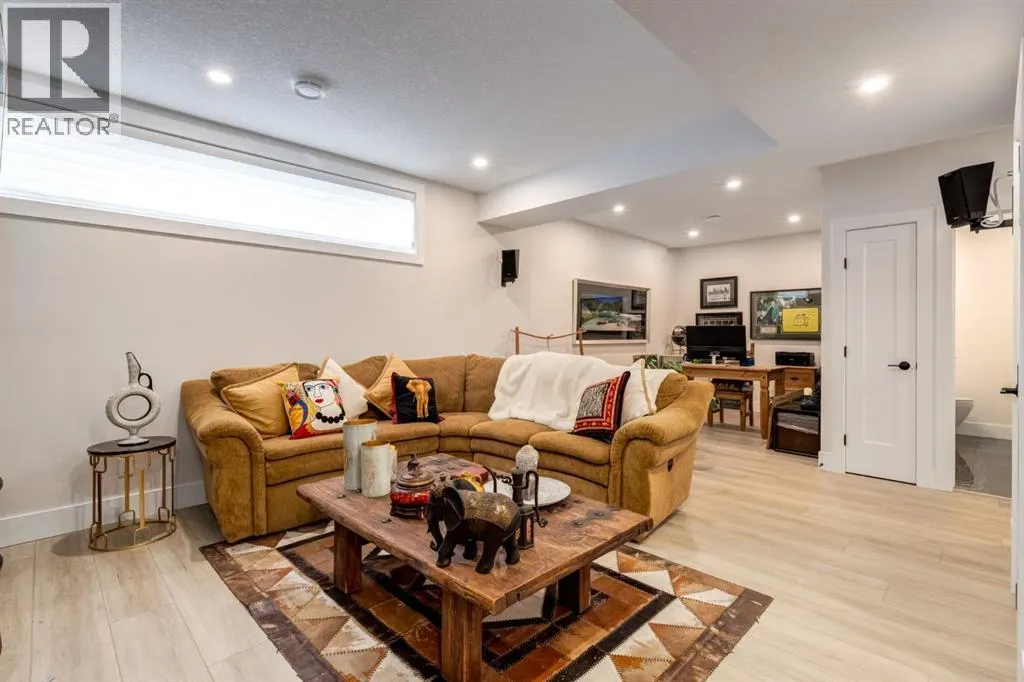 213 Marina Cove SE