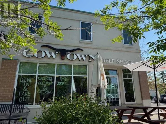12, 21 McKenzie Towne Gate SE