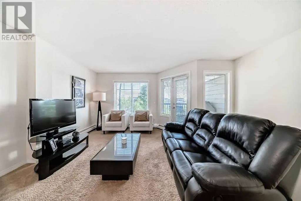 12, 21 McKenzie Towne Gate SE