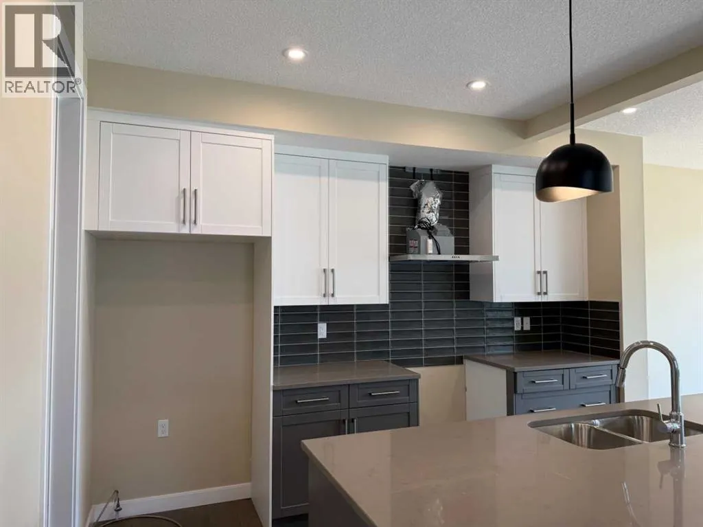 91 Sundown Crescent