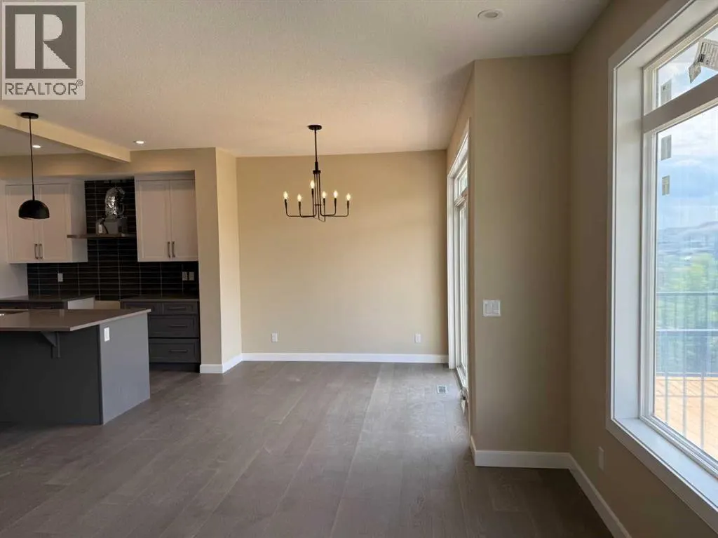 91 Sundown Crescent