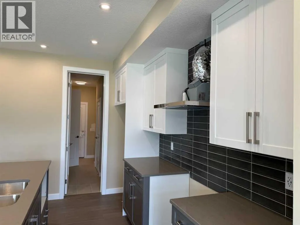 91 Sundown Crescent