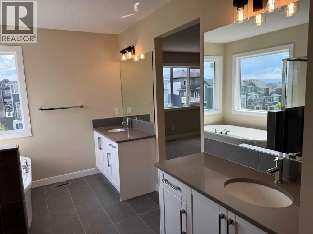 91 Sundown Crescent
