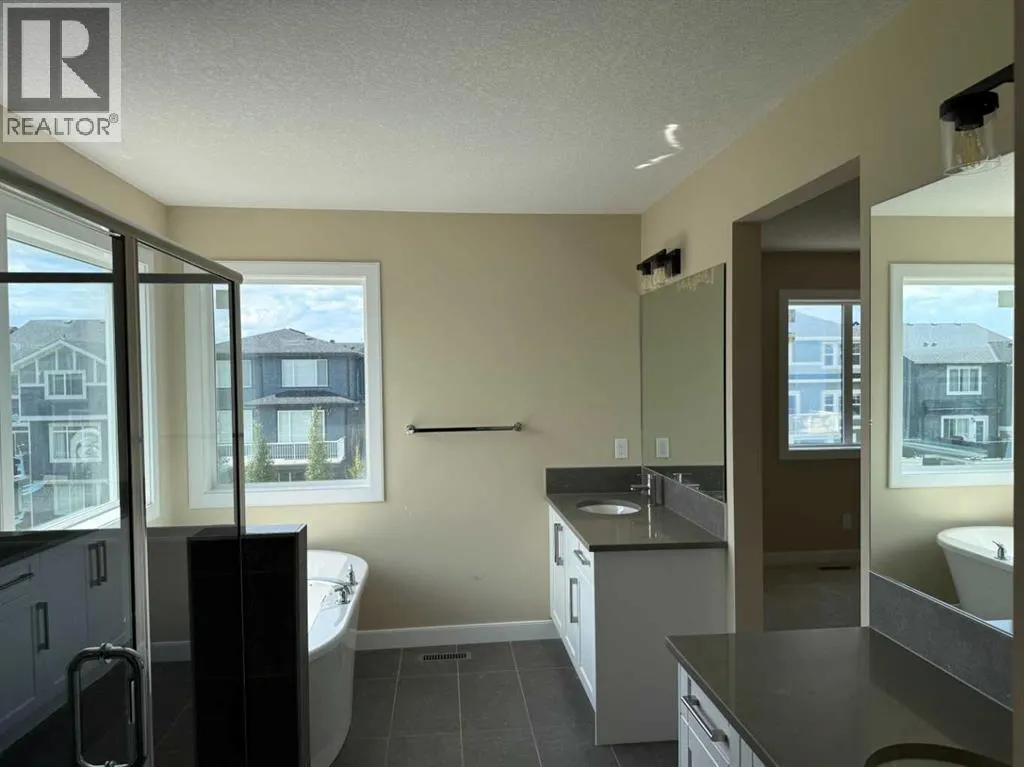 91 Sundown Crescent