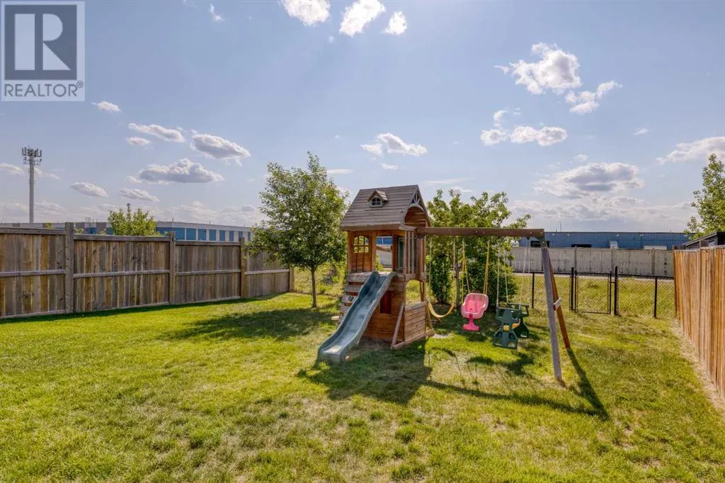 1314 King's Heights Way SE