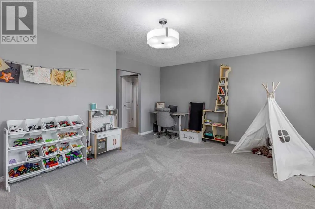 1314 King's Heights Way SE
