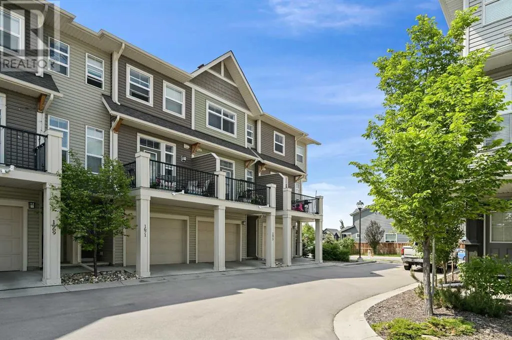 1673 Legacy Circle SE