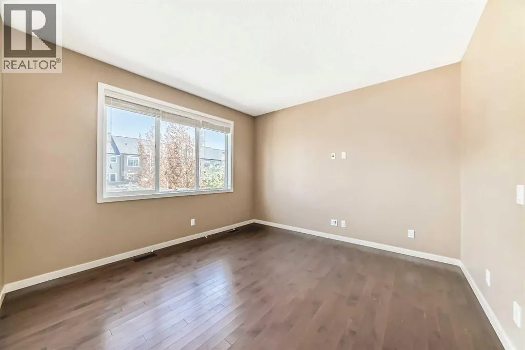98 Legacy Close SE
