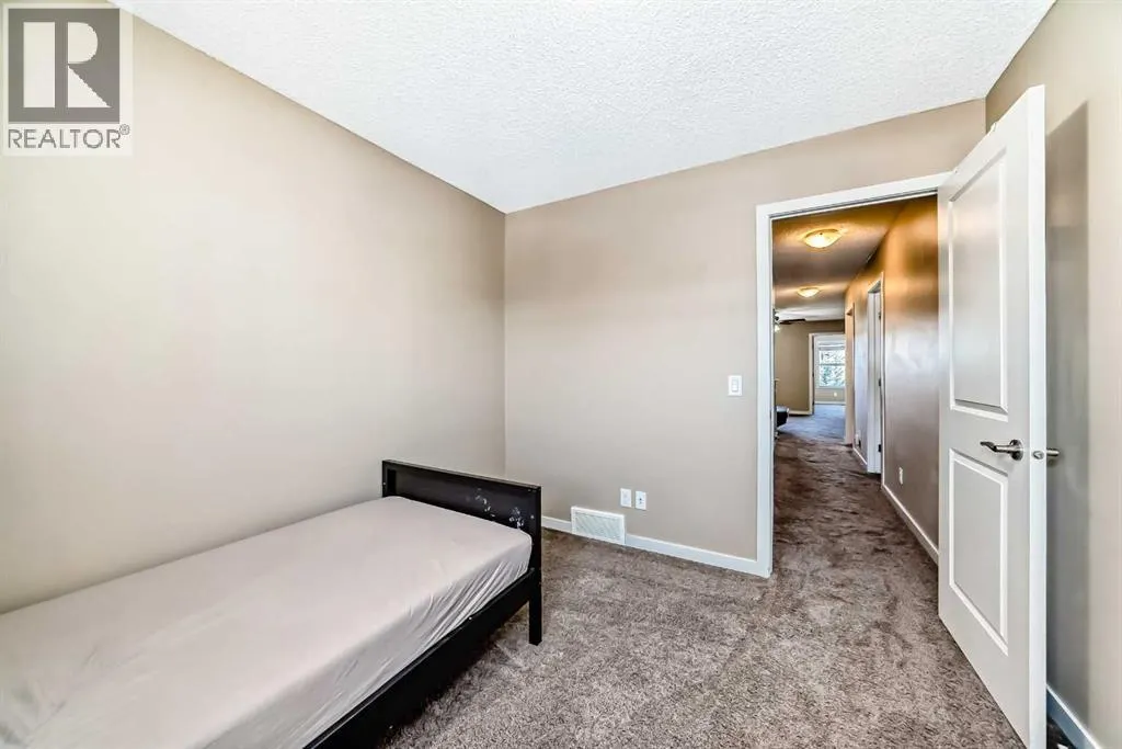 98 Legacy Close SE