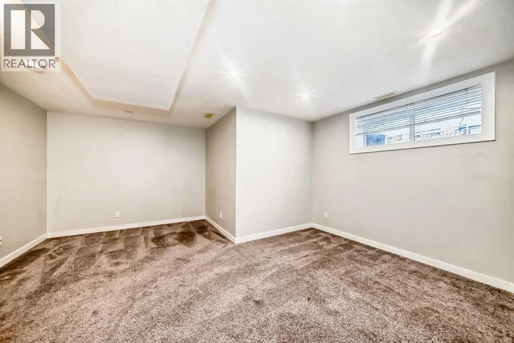 98 Legacy Close SE