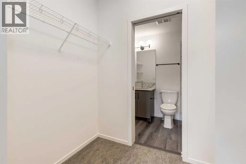 401, 140 Mahogany Street SE
