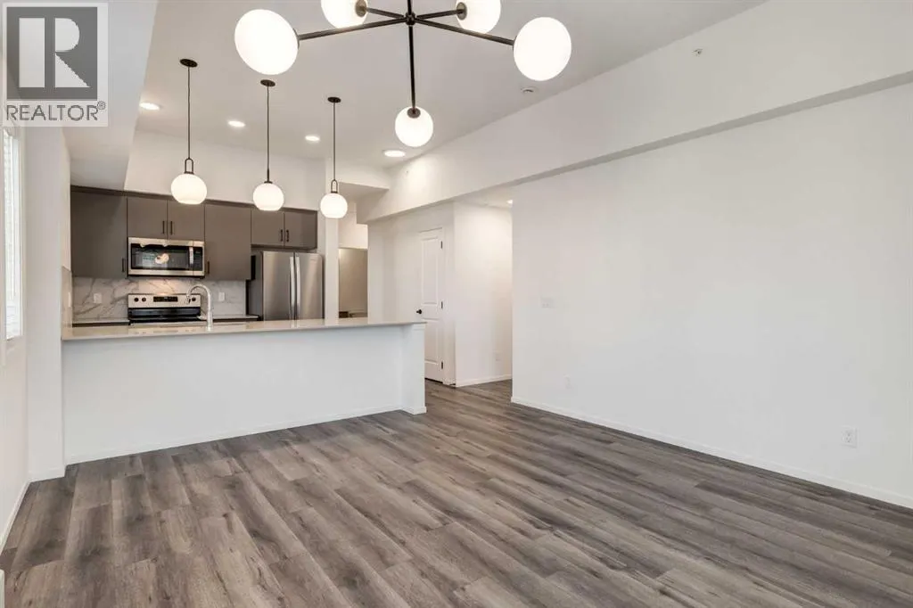 401, 140 Mahogany Street SE