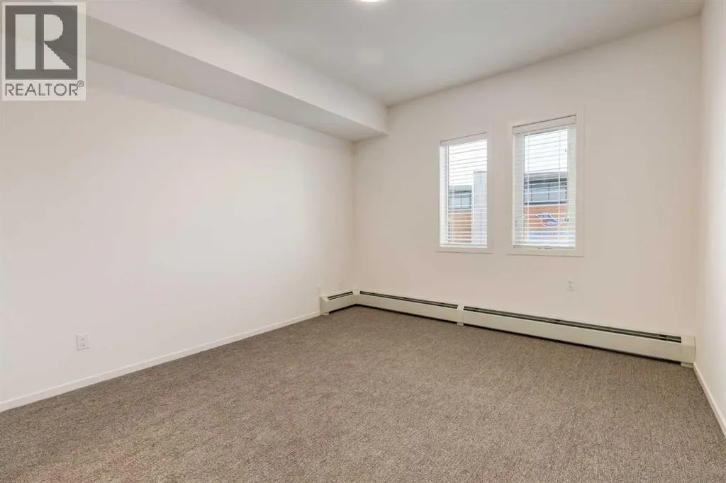 401, 140 Mahogany Street SE