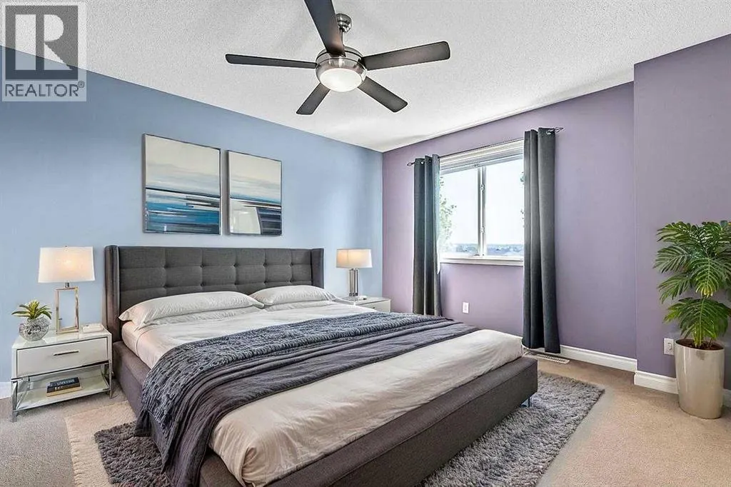 521 Westmount Close