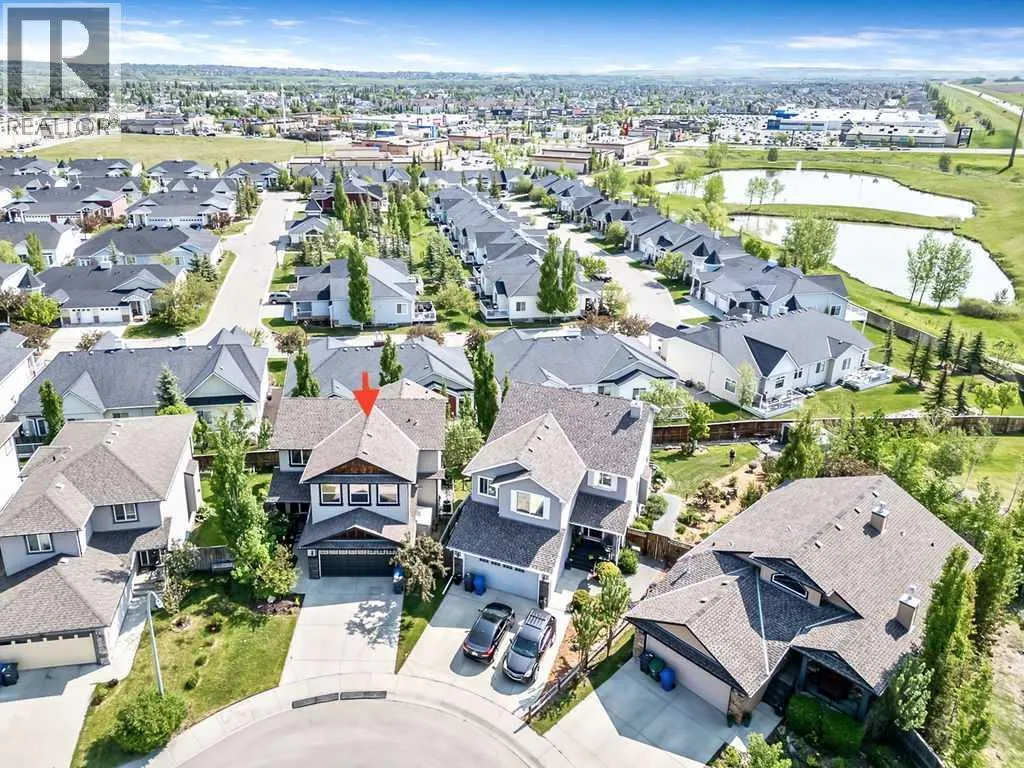 521 Westmount Close