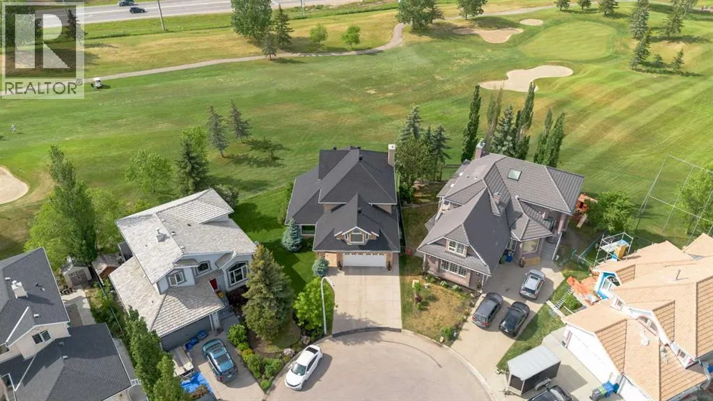 33 LAKESIDE GREENS CLOSE