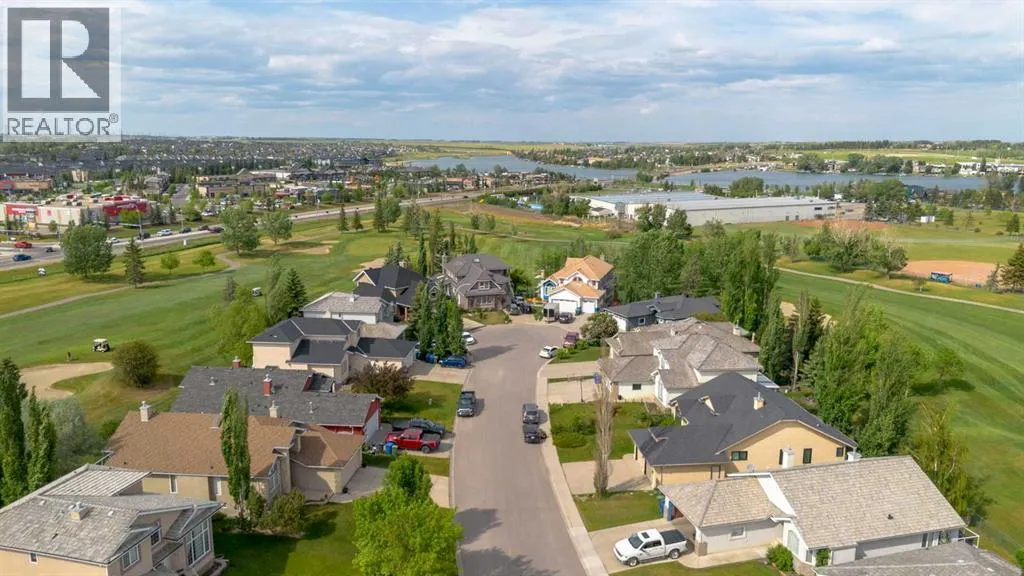 33 LAKESIDE GREENS CLOSE
