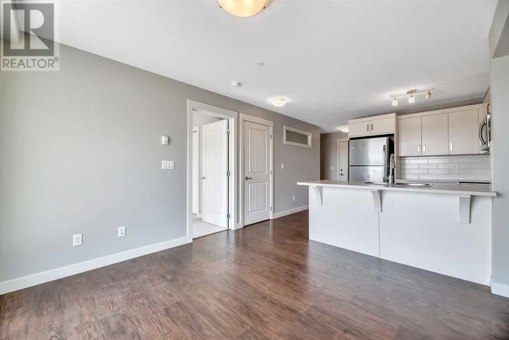 320, 130 Auburn Meadows View SE