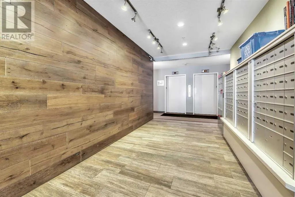 320, 130 Auburn Meadows View SE