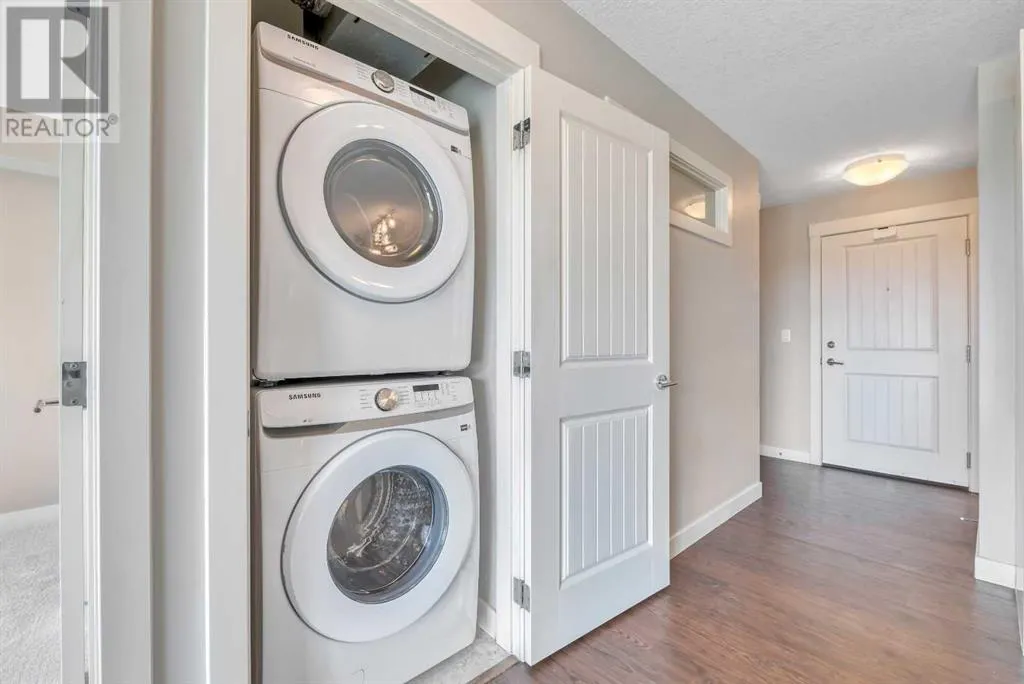 320, 130 Auburn Meadows View SE