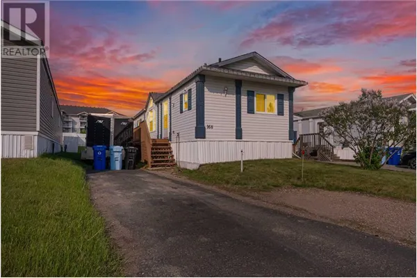 168 Clausen Crescent