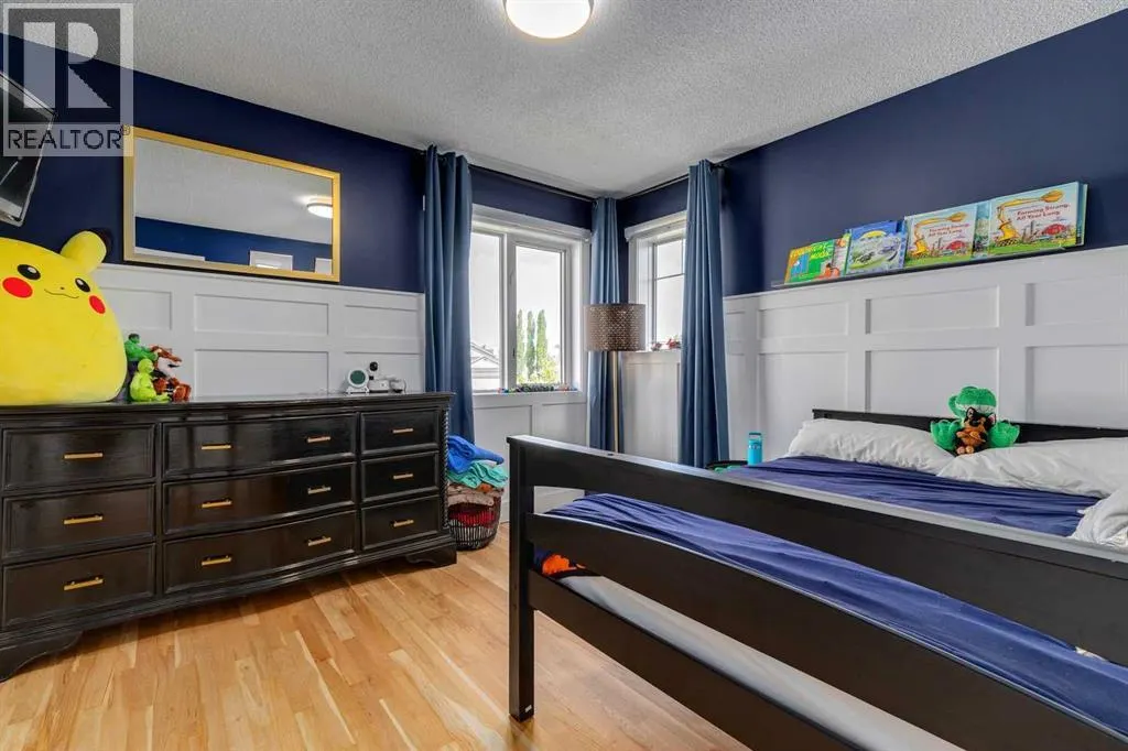 817 Crystal Beach Bay