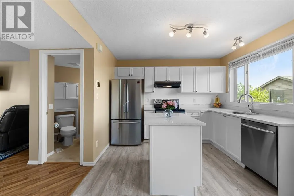 362 Elgin View SE