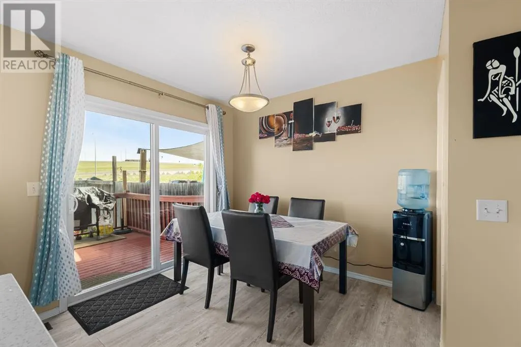 362 Elgin View SE