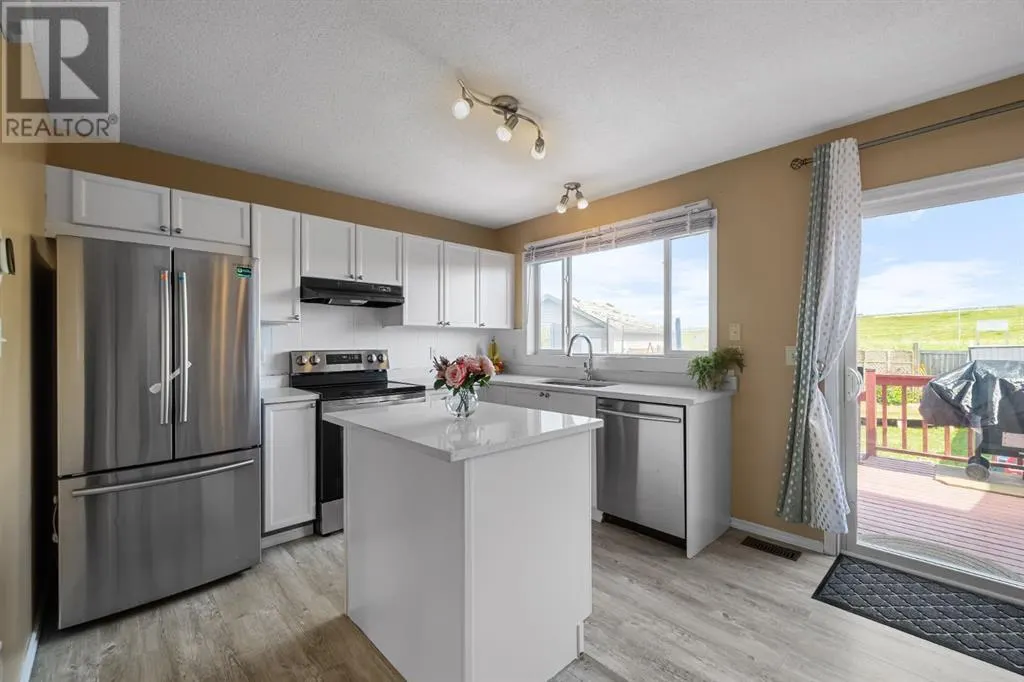 362 Elgin View SE
