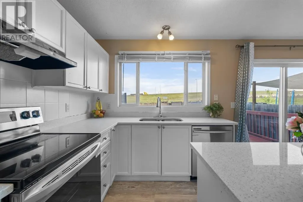 362 Elgin View SE