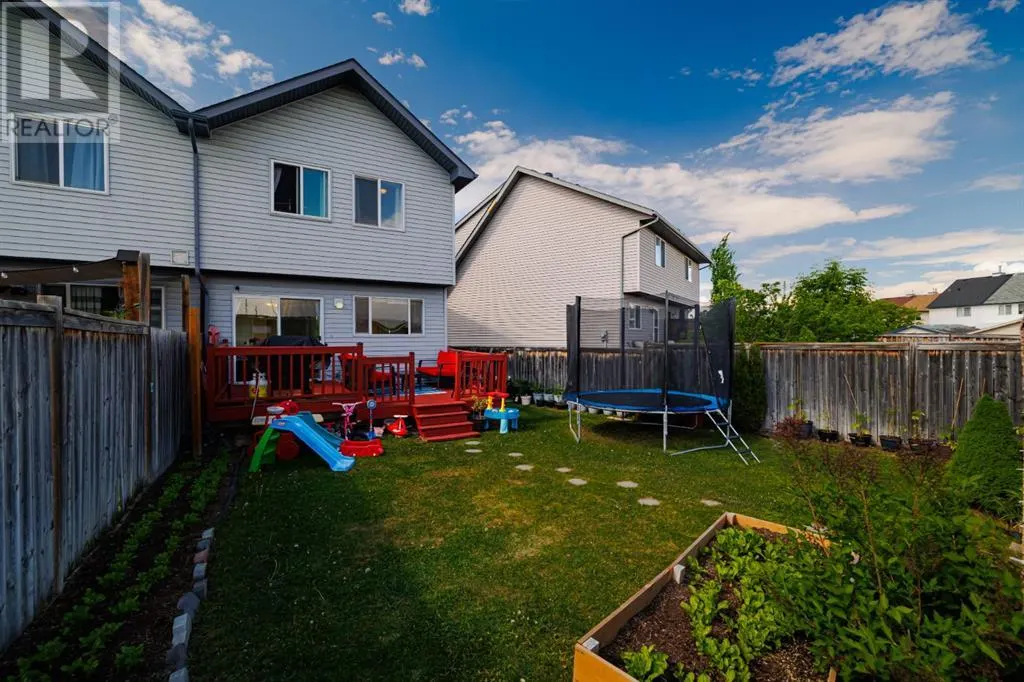 362 Elgin View SE