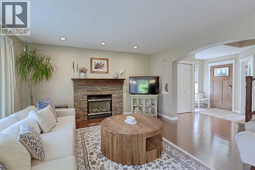 179 West Lakeview Passage