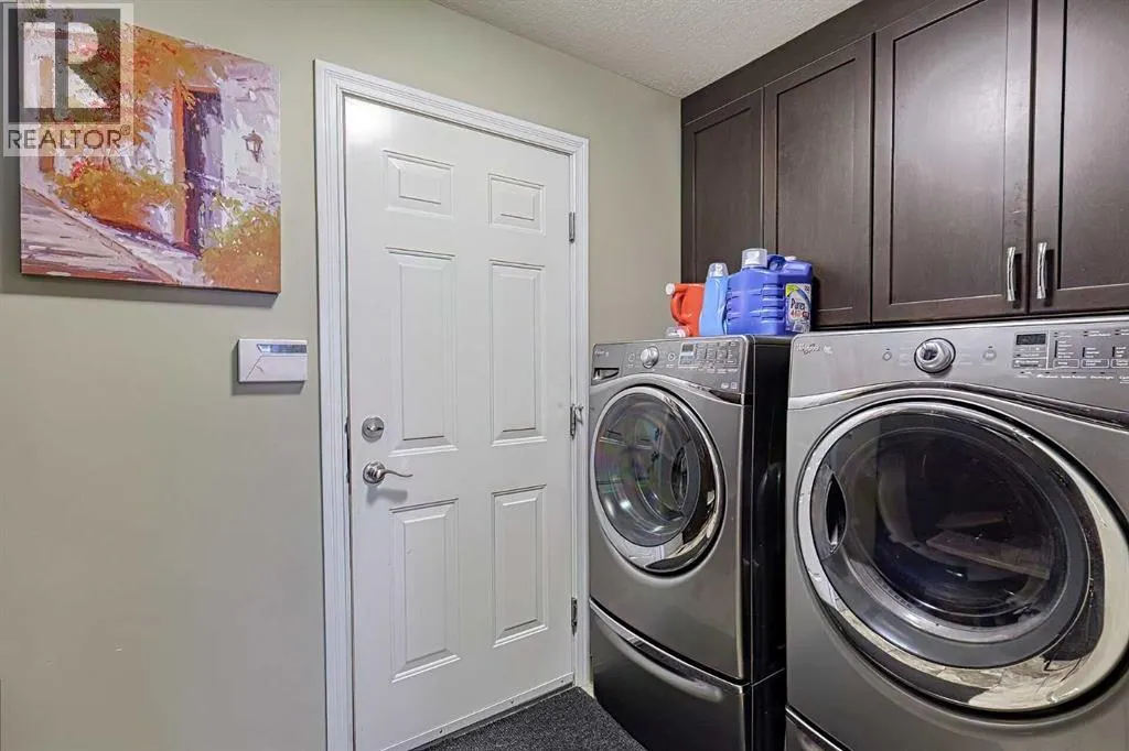 179 West Lakeview Passage