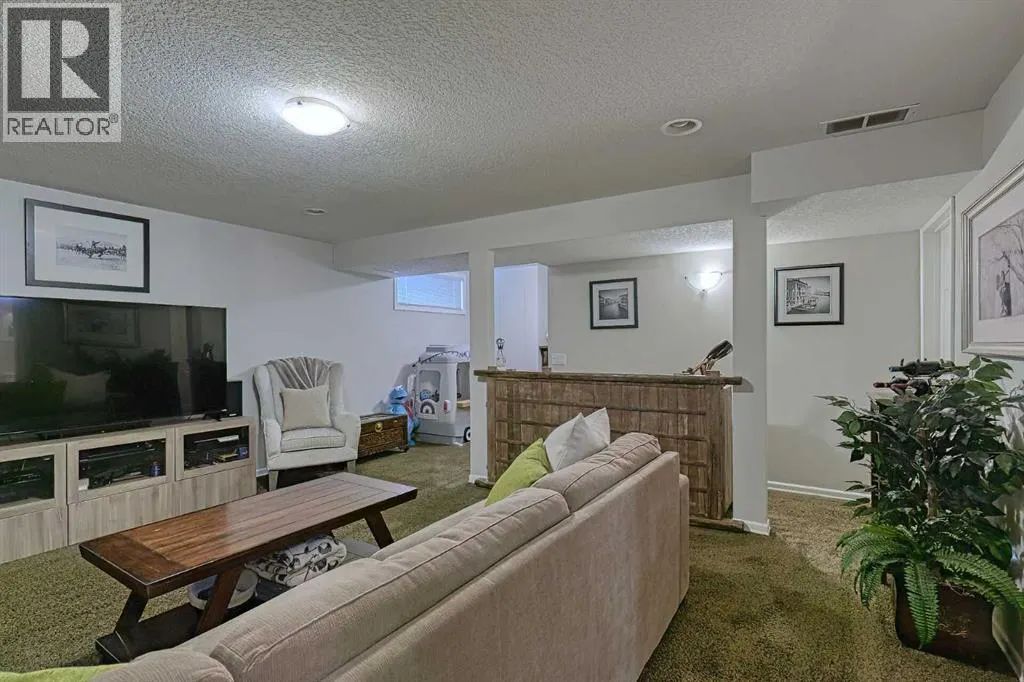 179 West Lakeview Passage
