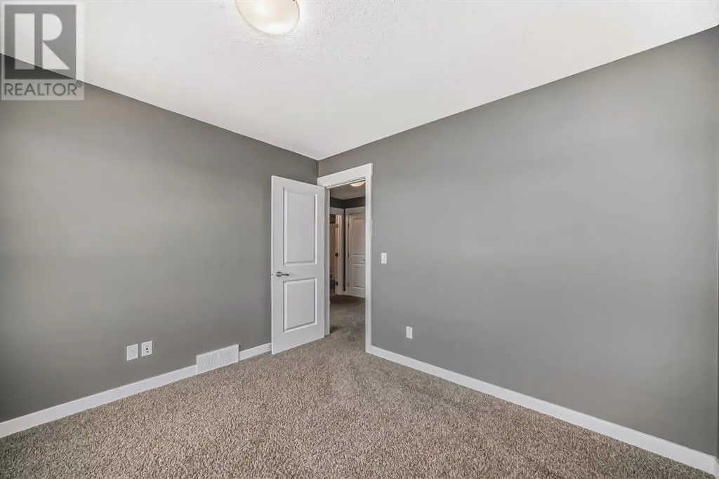 288 Rainbow Falls Green