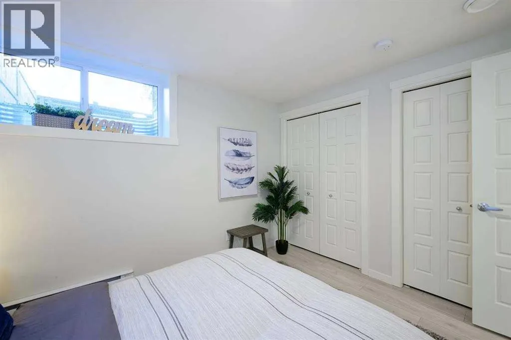 1113, 135 Mahogany Parade SE