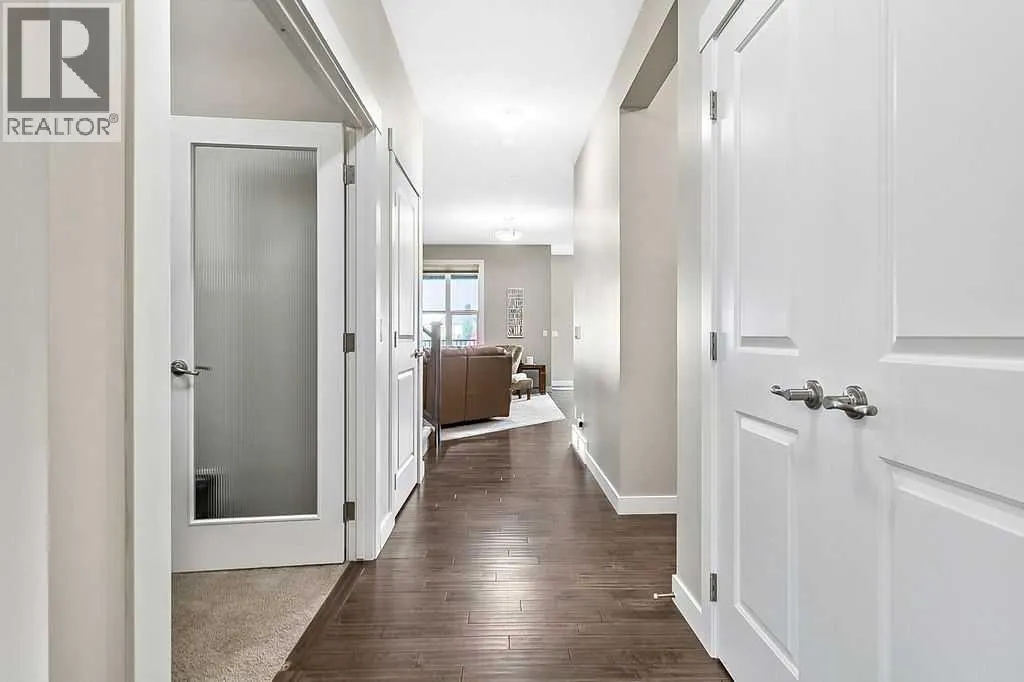 128 Drake Landing Terrace