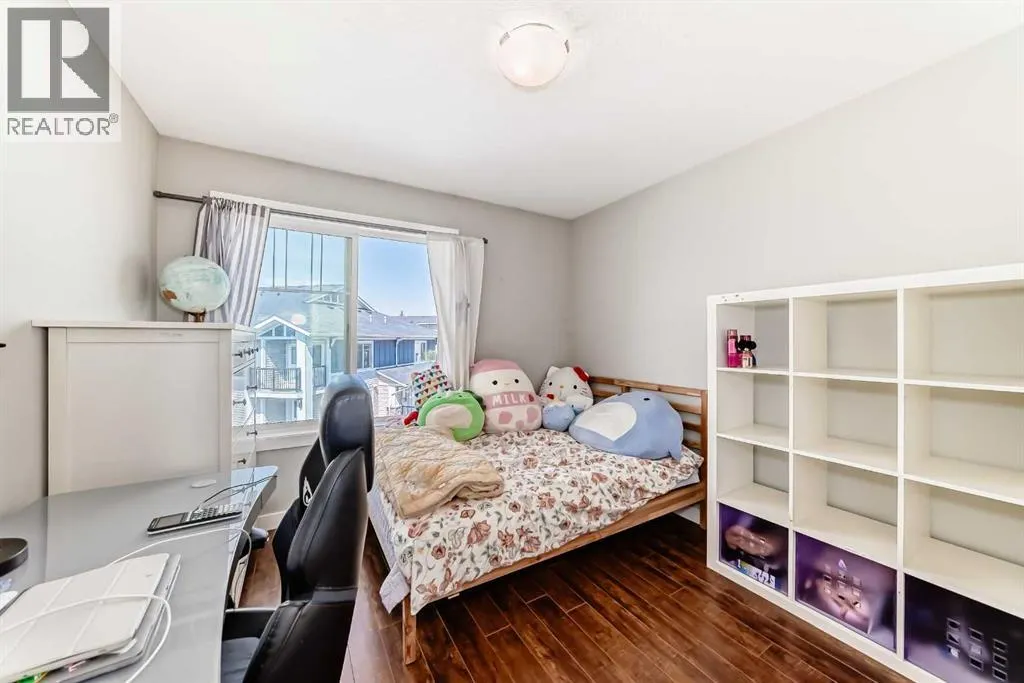 55, 300 Marina Drive