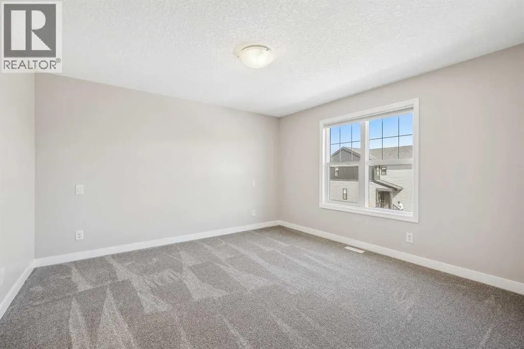 37 Masters Street SE