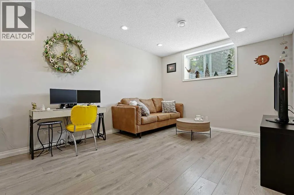 37 Masters Street SE