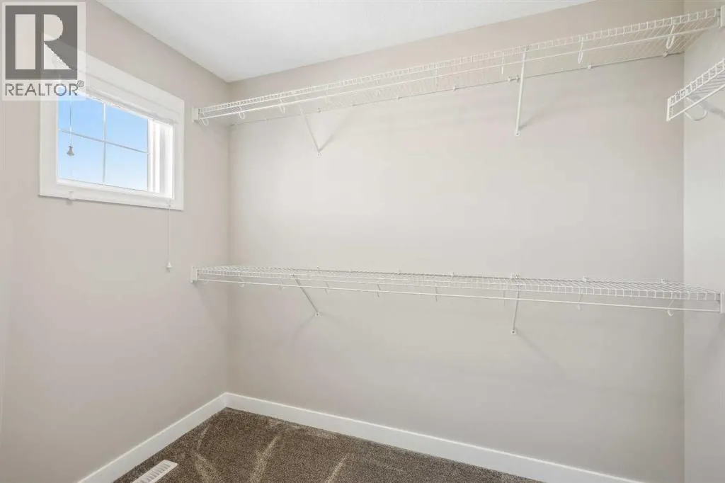 37 Masters Street SE