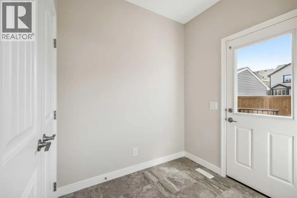 37 Masters Street SE