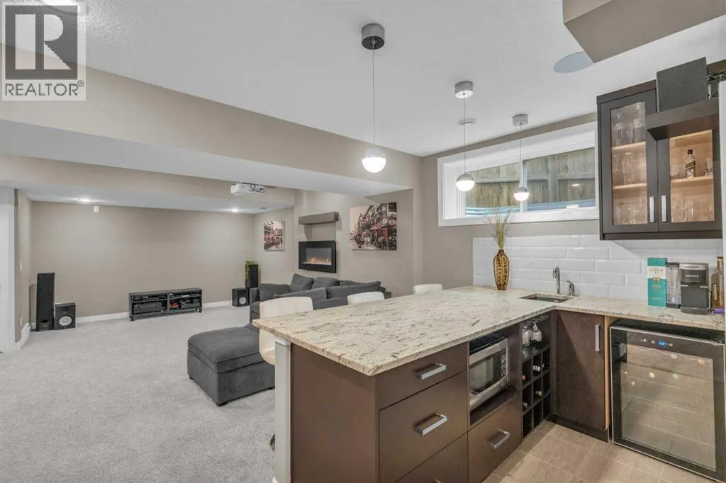 30 Everhollow Green SW
