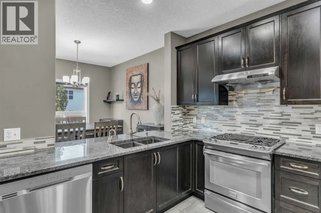 30 Everhollow Green SW
